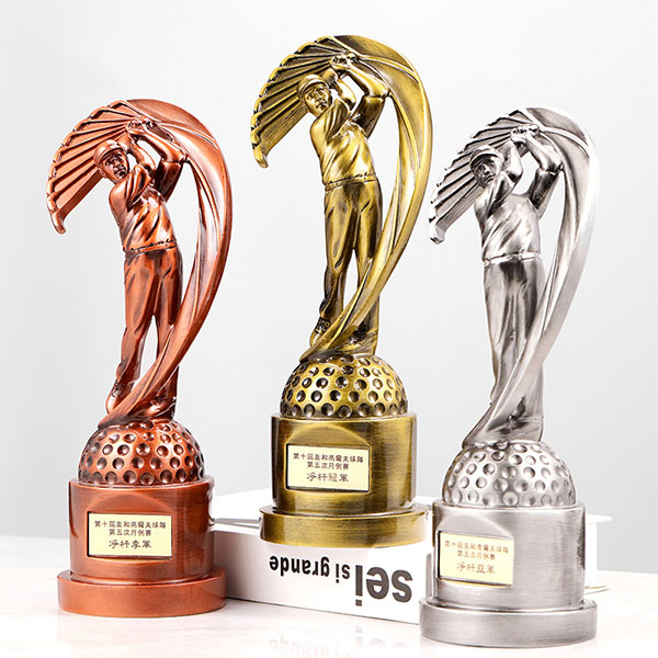 Three-dimensional Resin Men's Golf Trophy